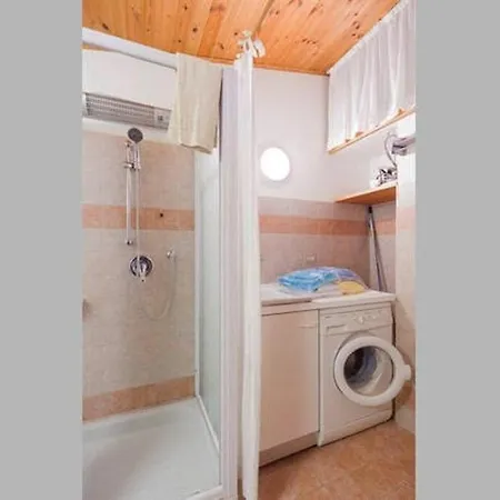 La Casa Trasparente - Locazioni Brevi *